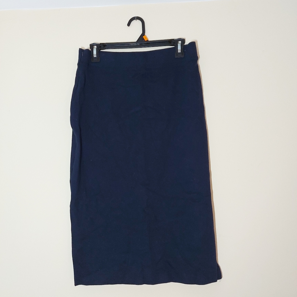 Navy pencil skirt